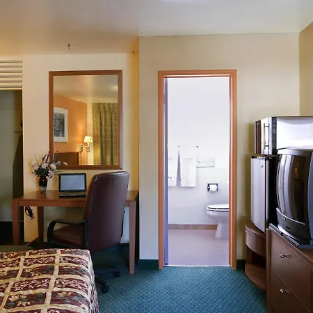 Mercure Centre Wilson Capitole 4* Тулуза