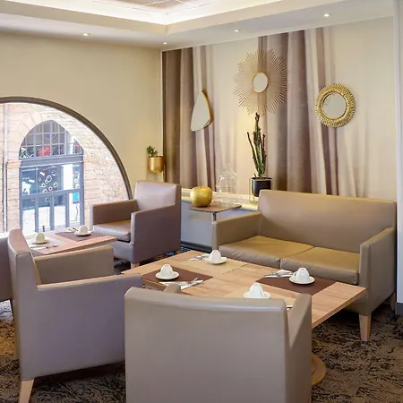 Mercure Centre Wilson Capitole Готель