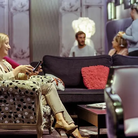Mercure Centre Wilson Capitole Готель