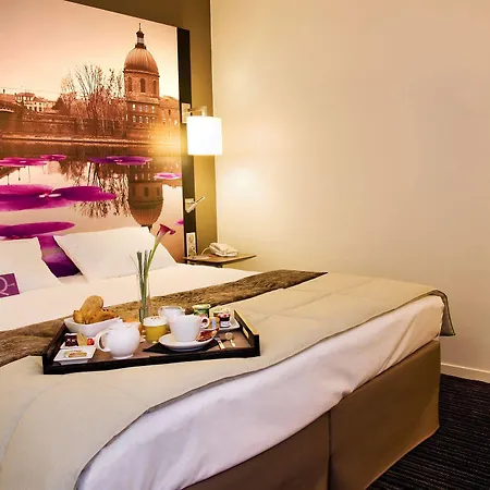 Готель Mercure Centre Wilson Capitole